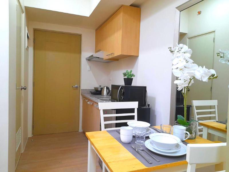 Laureano Di Trevi Tower Aparthotel Manila Kültér fotó